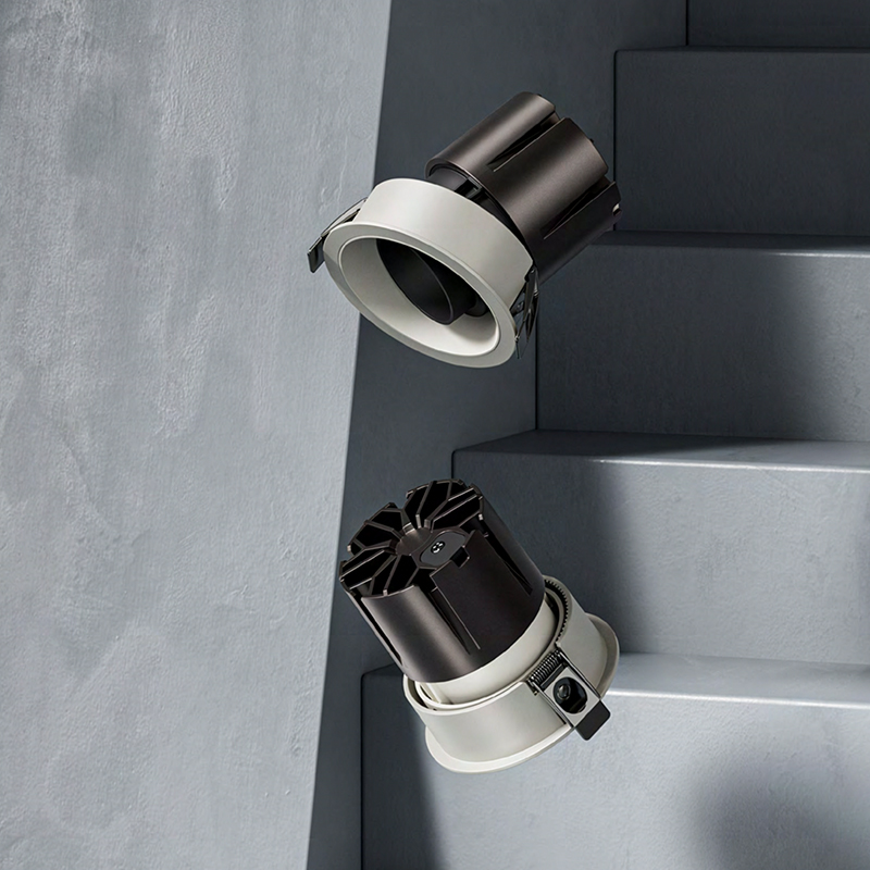 Deep Anti-glare Spotlight